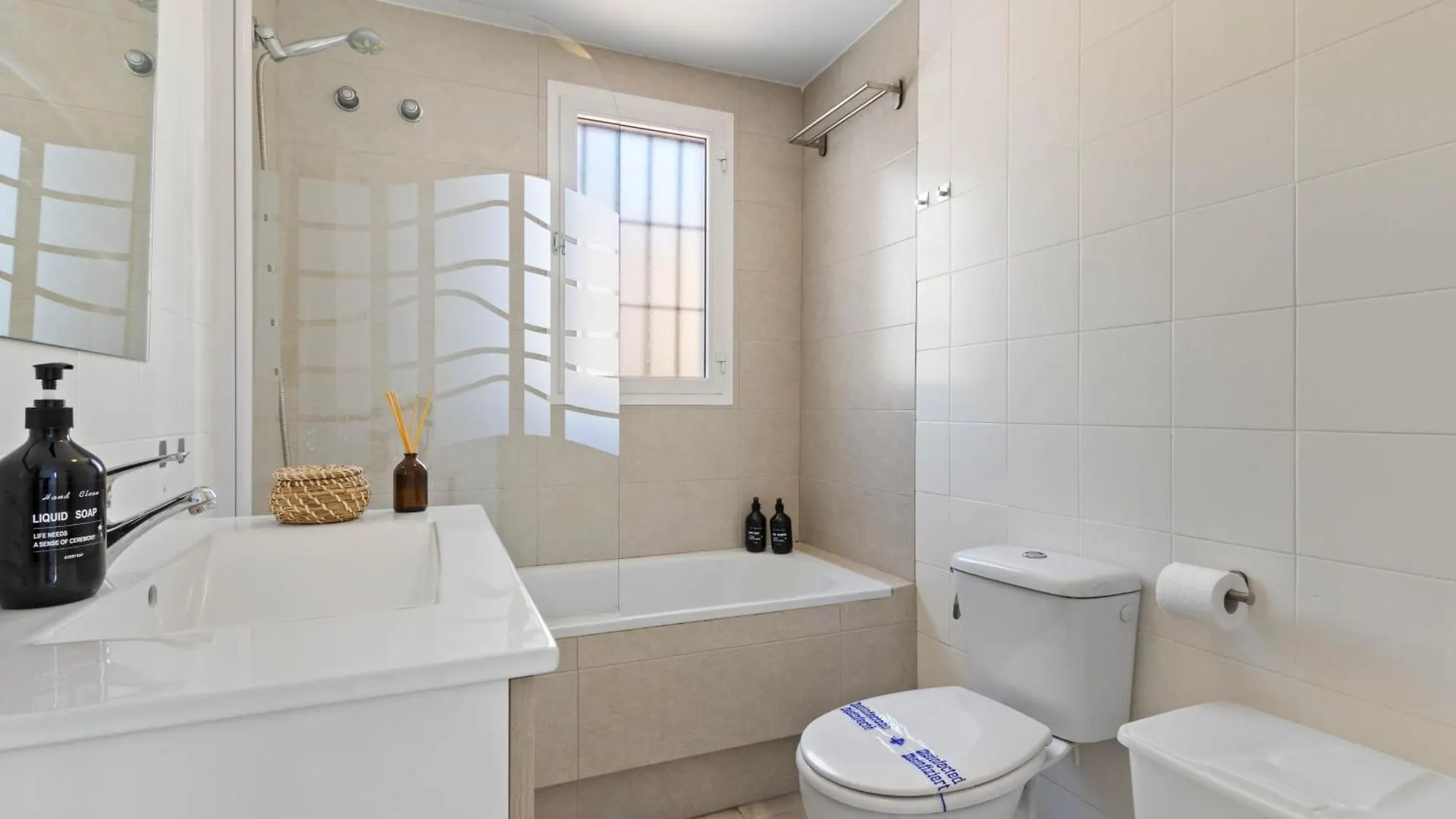 Erisa 29 By Ivi Real Estate Lägenhet Torremolinos Spanien