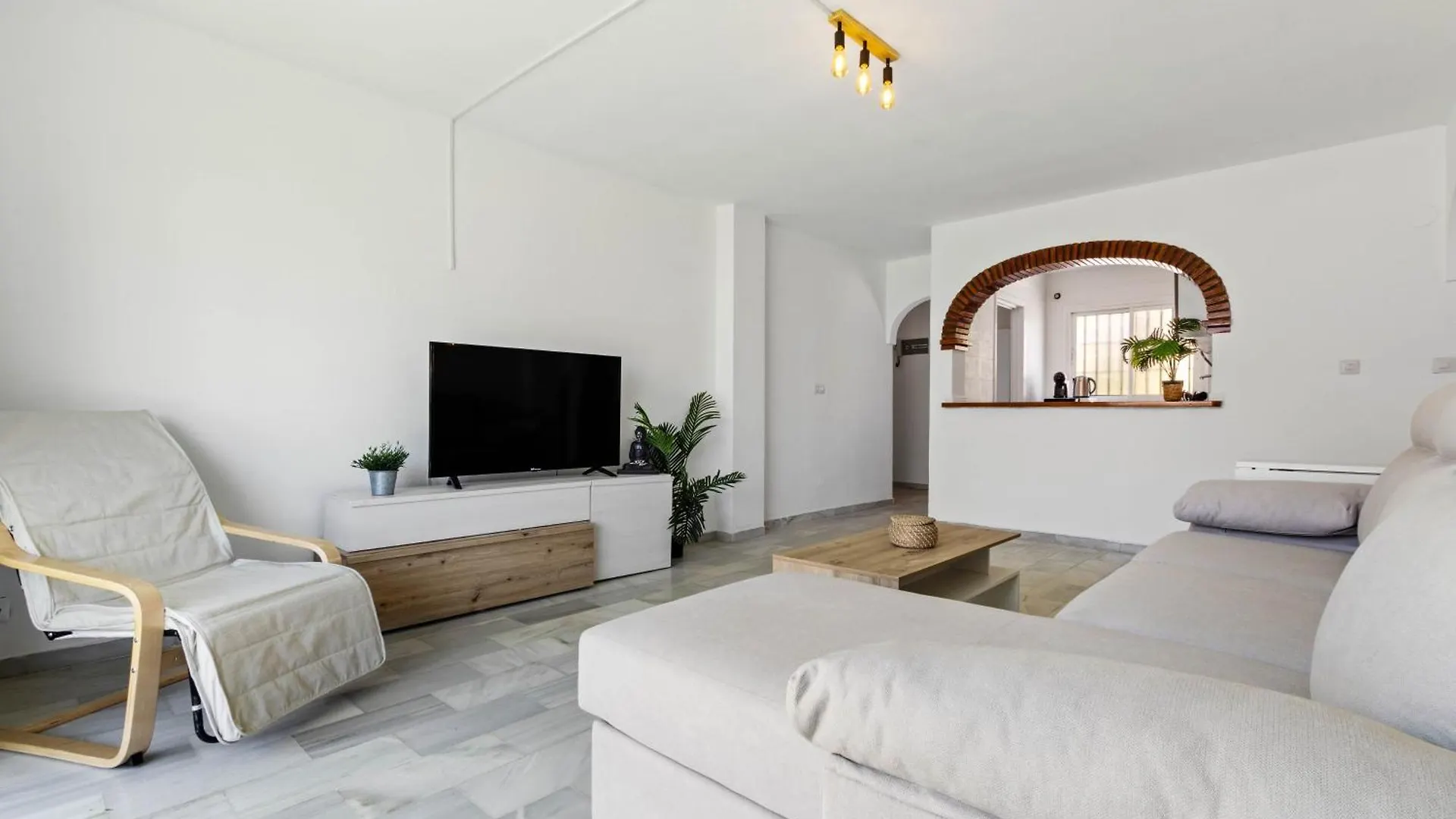 Erisa 29 By Ivi Real Estate Daire Torremolinos