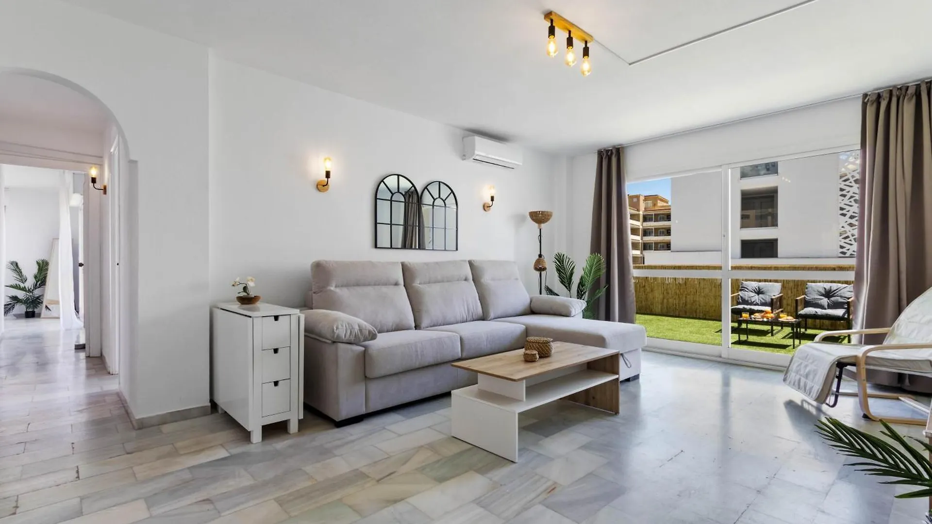 Erisa 29 By Ivi Real Estate Daire Torremolinos